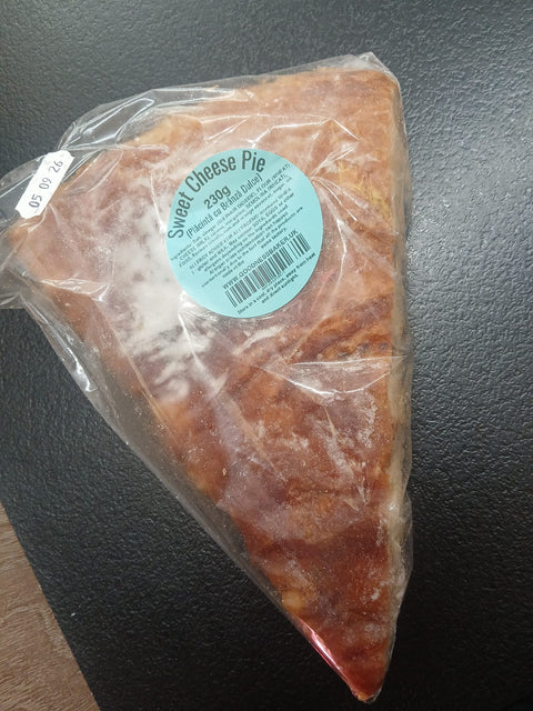 Placinta cu branza dulce si stafide - aprox. 230g