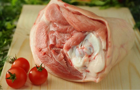 Ciolan de porc cu os