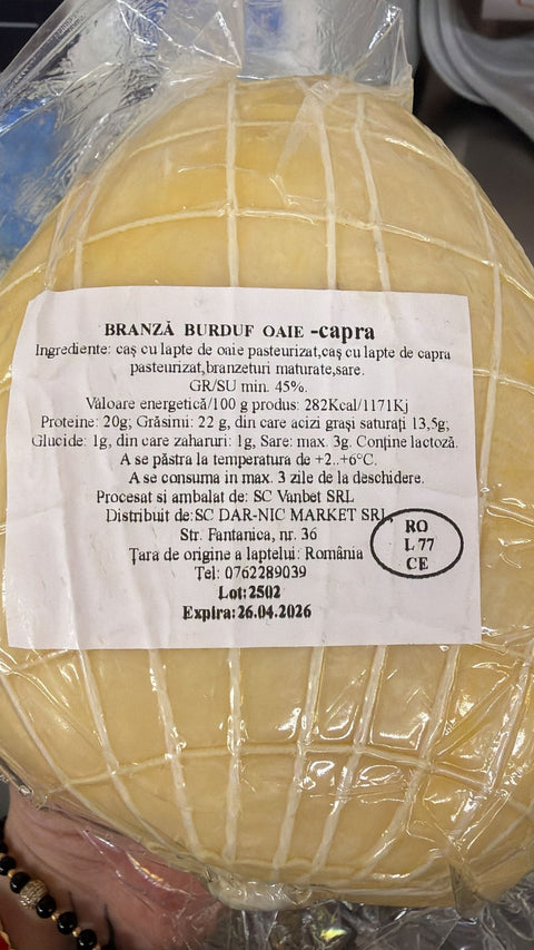 Branza burduf din lapte de oaie si capra